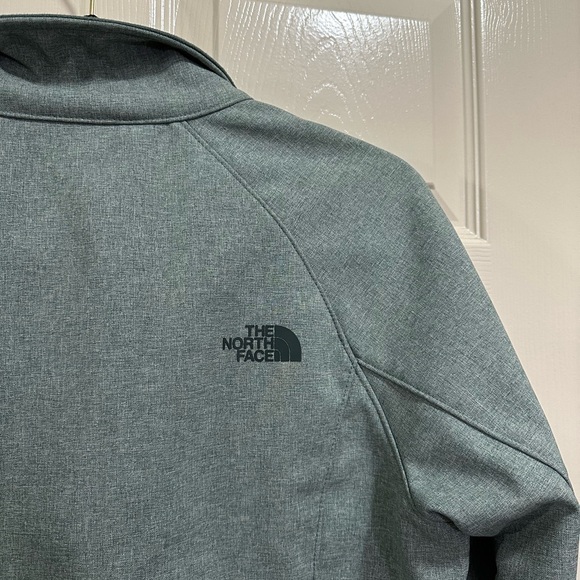 Womens The North Face Apex Bionic Softshell Windwall Jacket Gray Size Medium - Picture 8 of 9